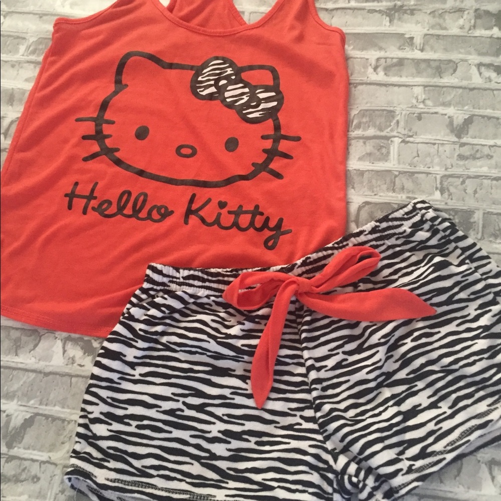 Sanrio hello kitty sleeveless top with short